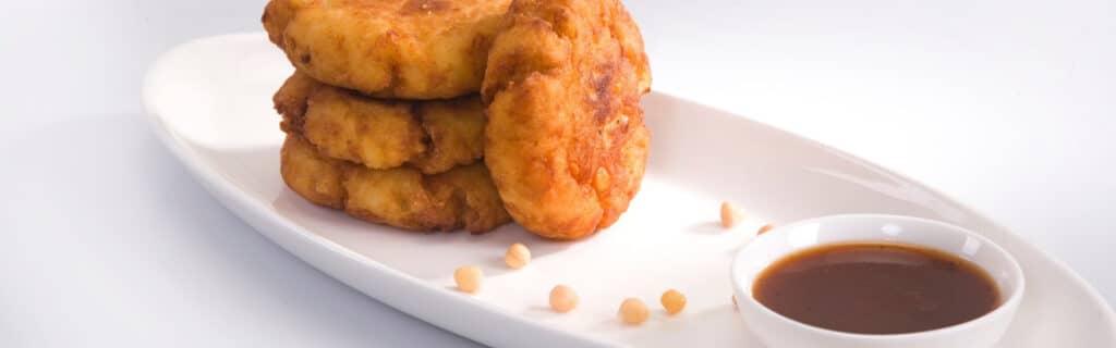 לביבות תפוחי אדמה בסגנון הודי Aloo Tikki